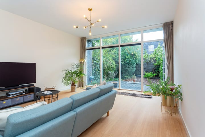 Foto 3 van J.H. van den Broekstraat 50