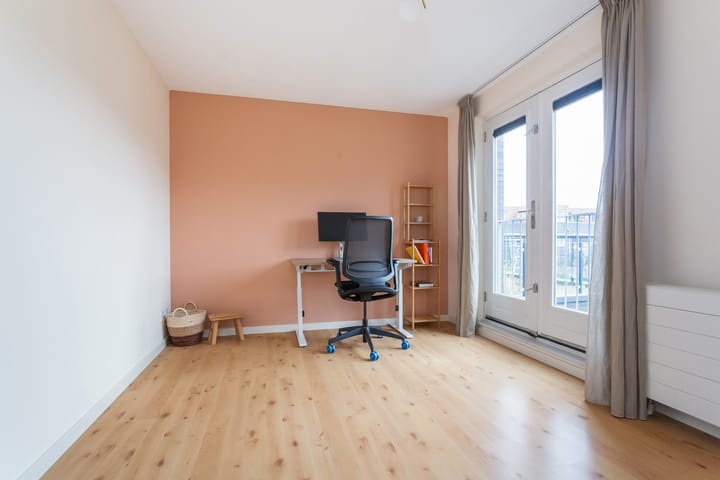 Foto 21 van J.H. van den Broekstraat 50