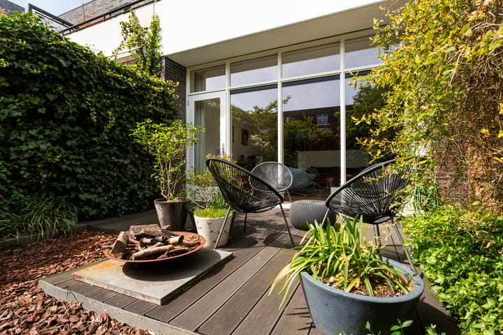 Foto 27 van J.H. van den Broekstraat 50