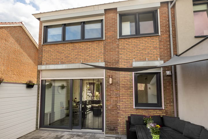 Foto 33 van Const Huygensstraat 37