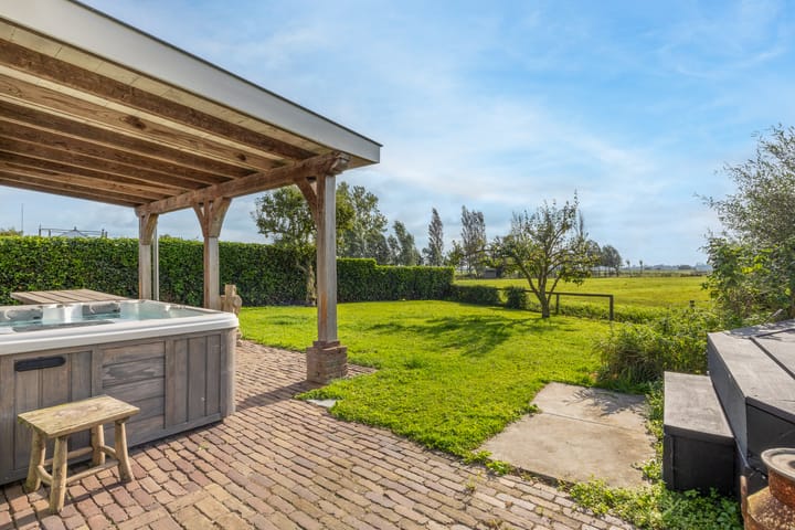 Foto 2 van Dorpsstraat 107