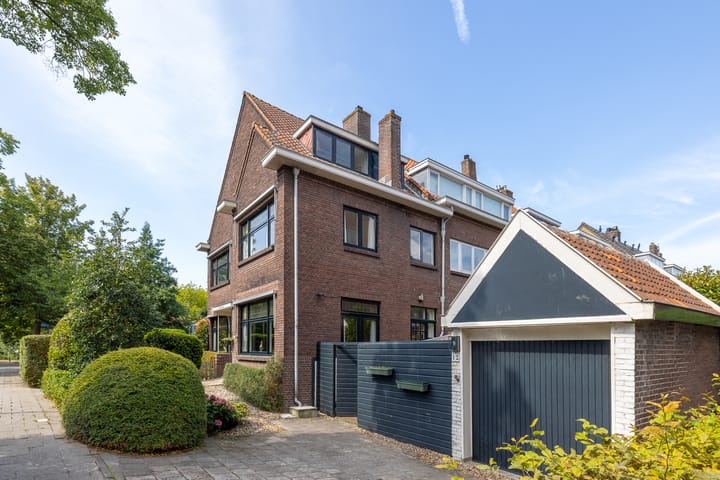 Foto 1 van Adriaen van der Doeslaan 10