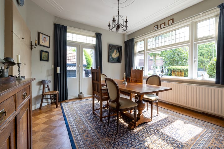 Foto 14 van Adriaen van der Doeslaan 10