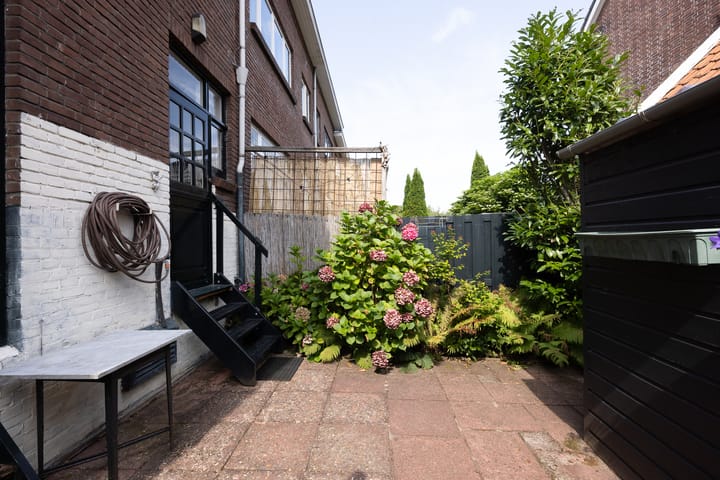 Foto 33 van Adriaen van der Doeslaan 10