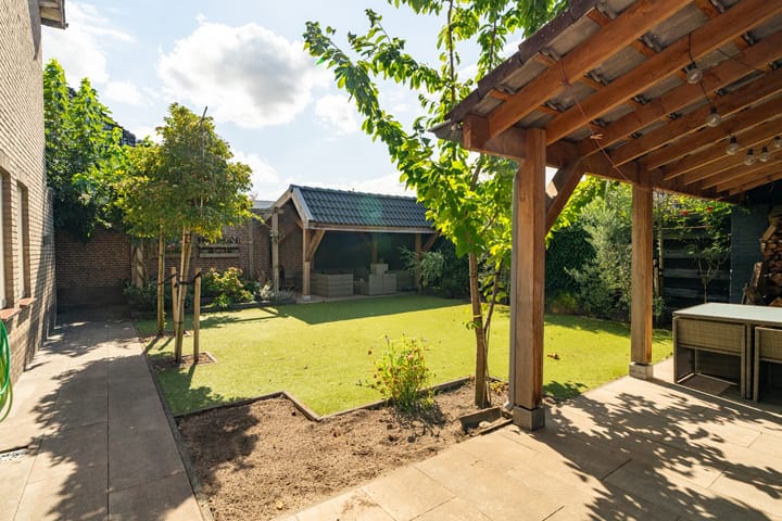 Foto 2 van Burgemeester Meijerstraat 15