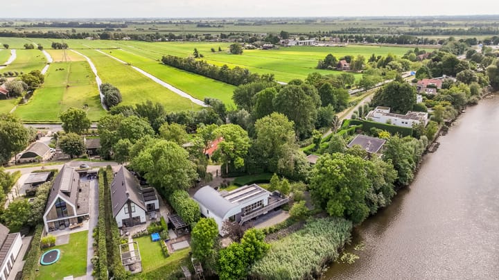 Photo 2 of Zuider IJsseldijk 12