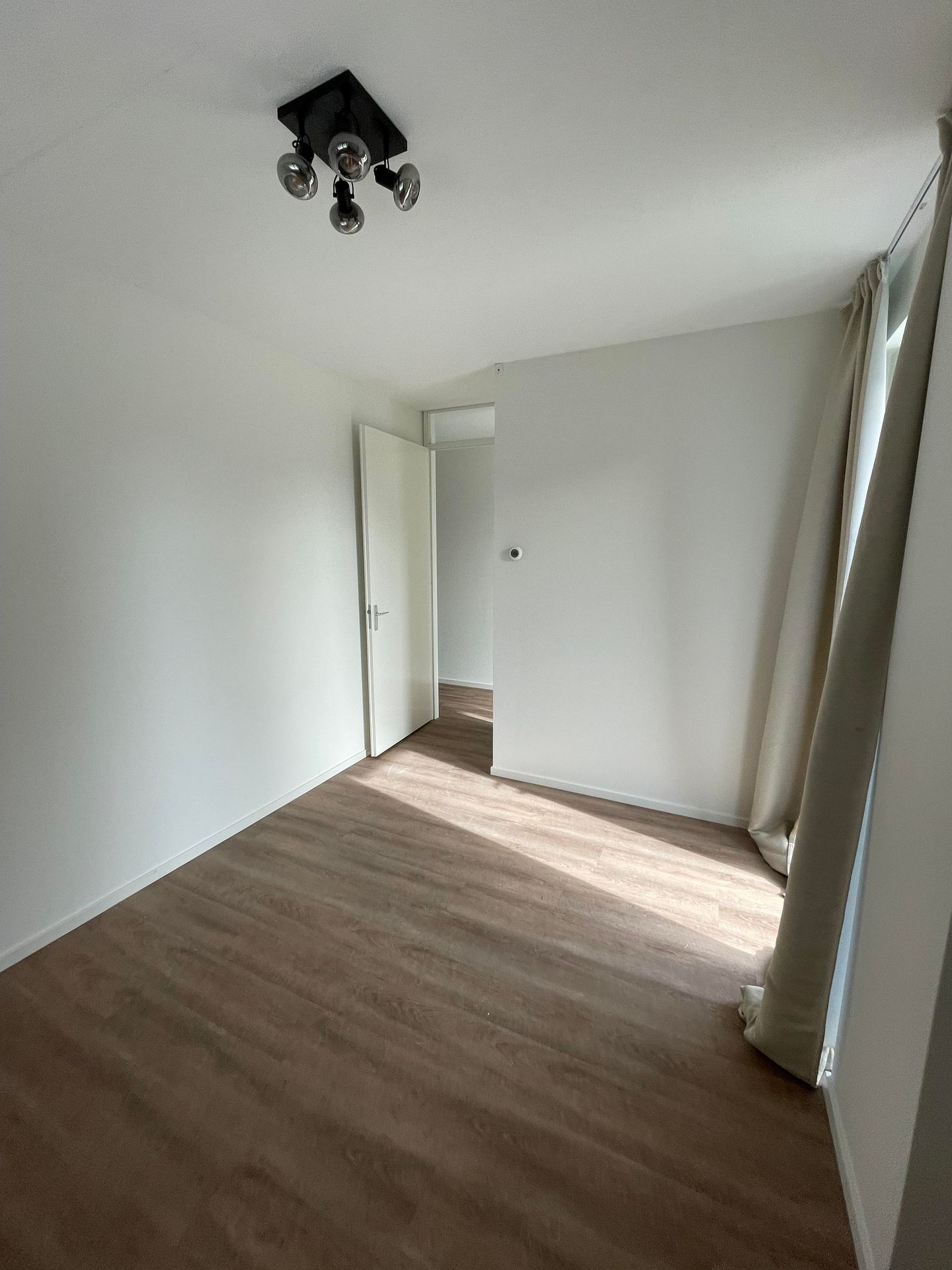 Foto 10 van Hoge Rijndijk 151