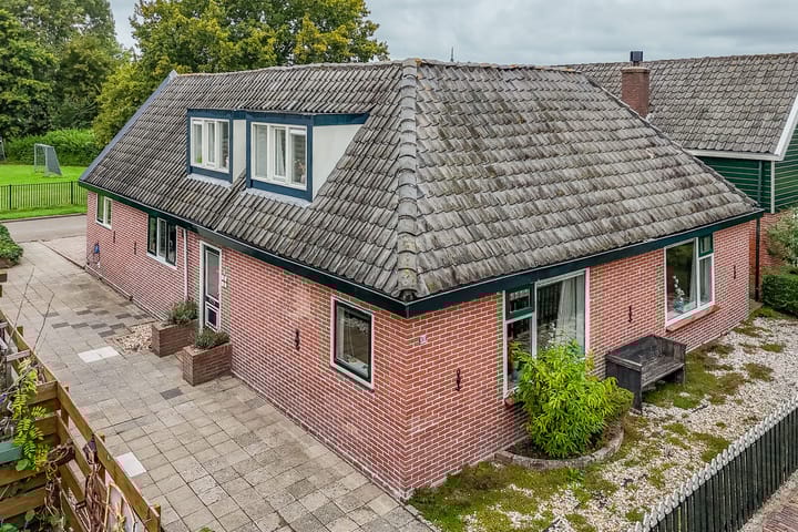 Photo 45 of Kroonstraat 30