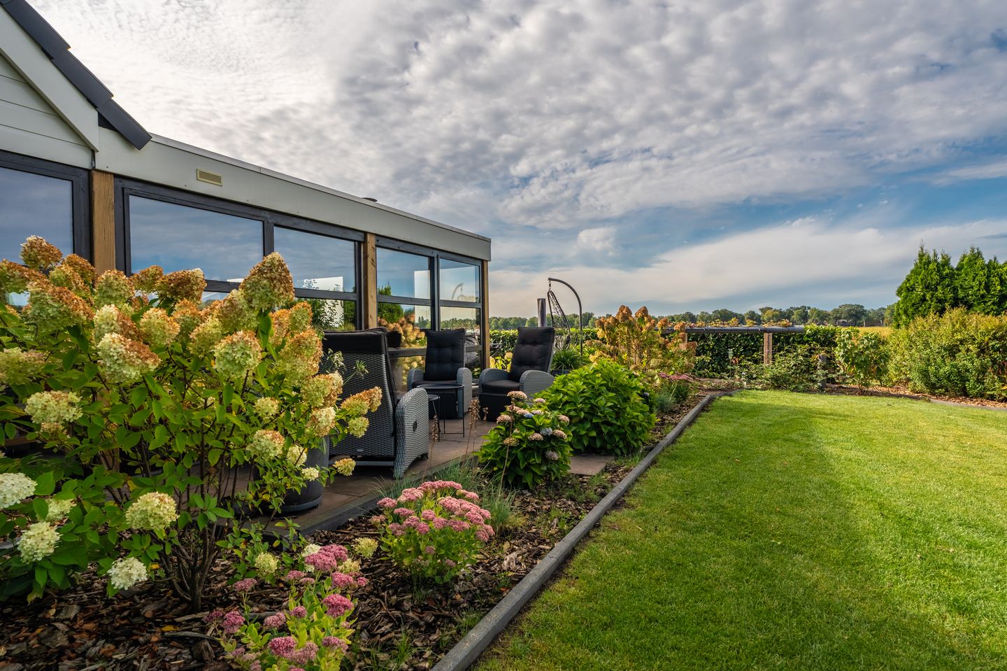 Photo 19 of Sportweg 10