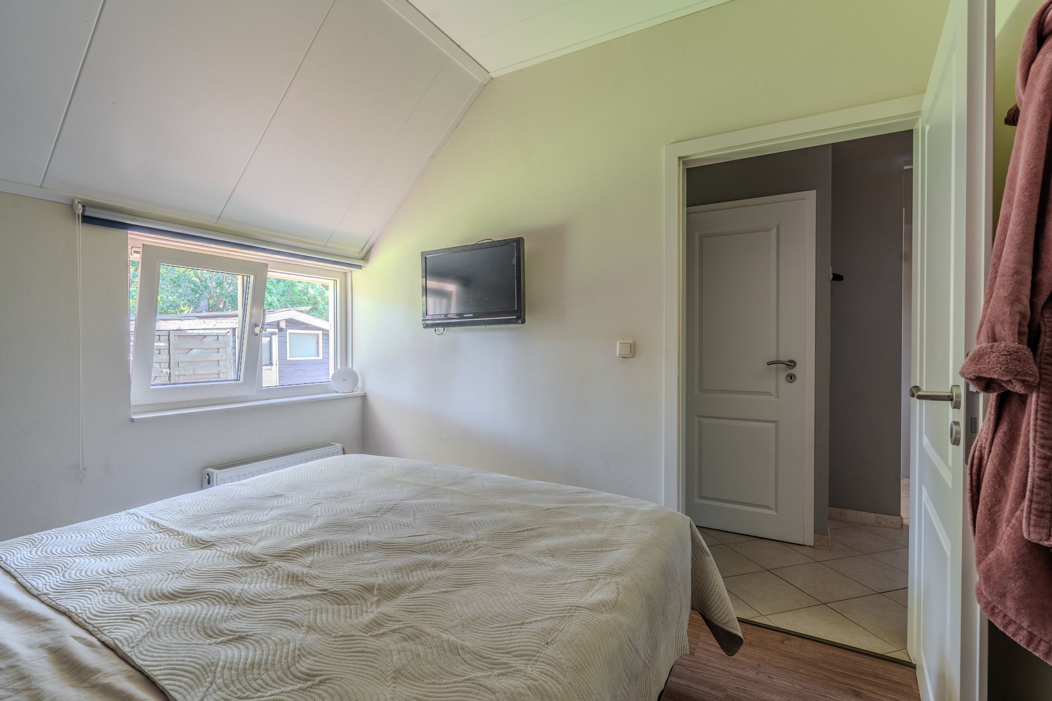 Photo 45 of Sportweg 10