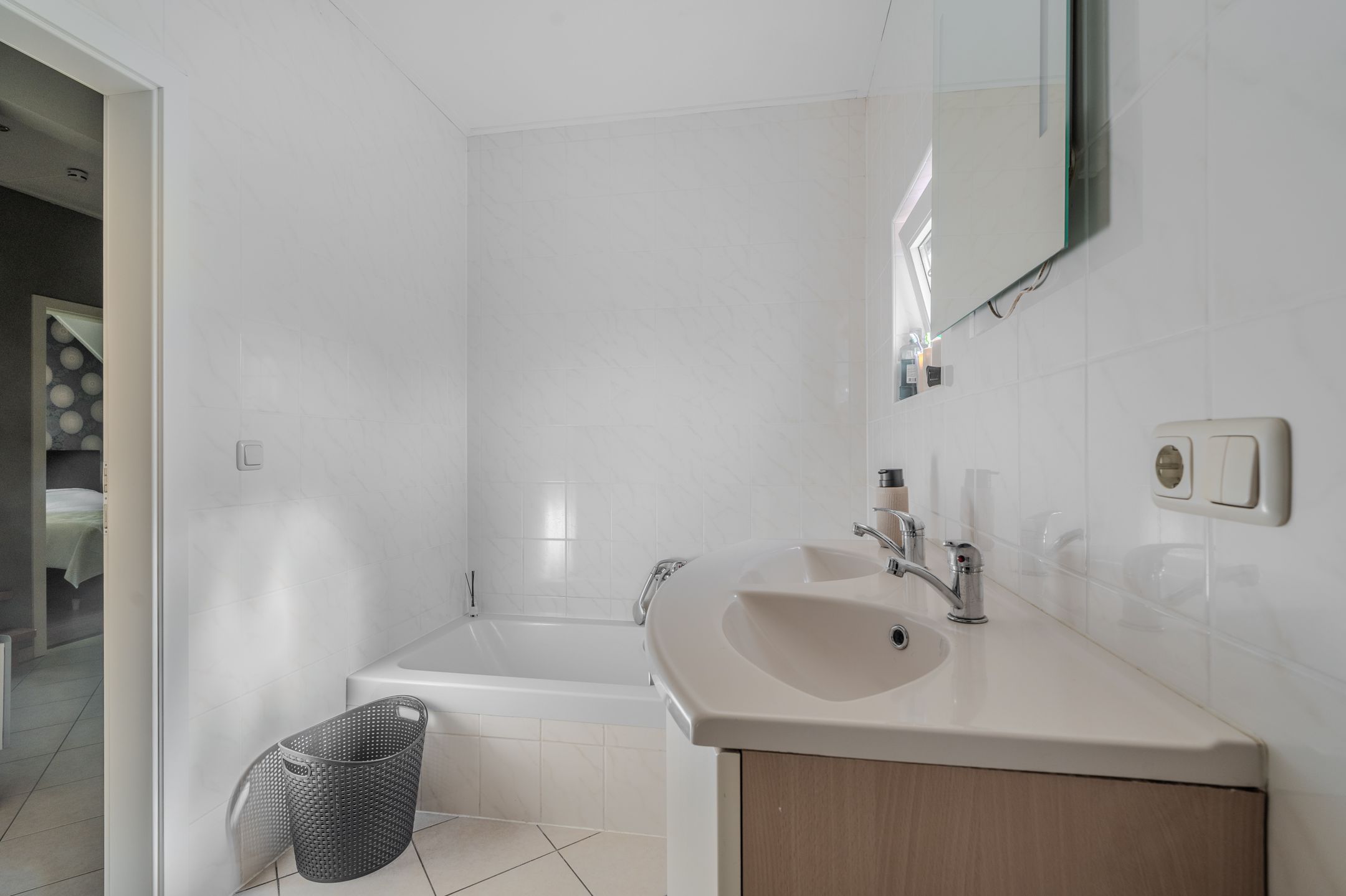 Photo 48 of Sportweg 10