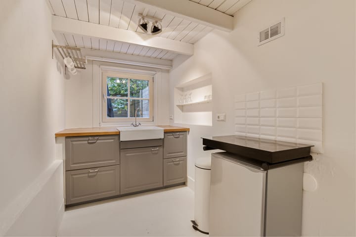 Foto 8 van Van Hogendorpstraat 127-O