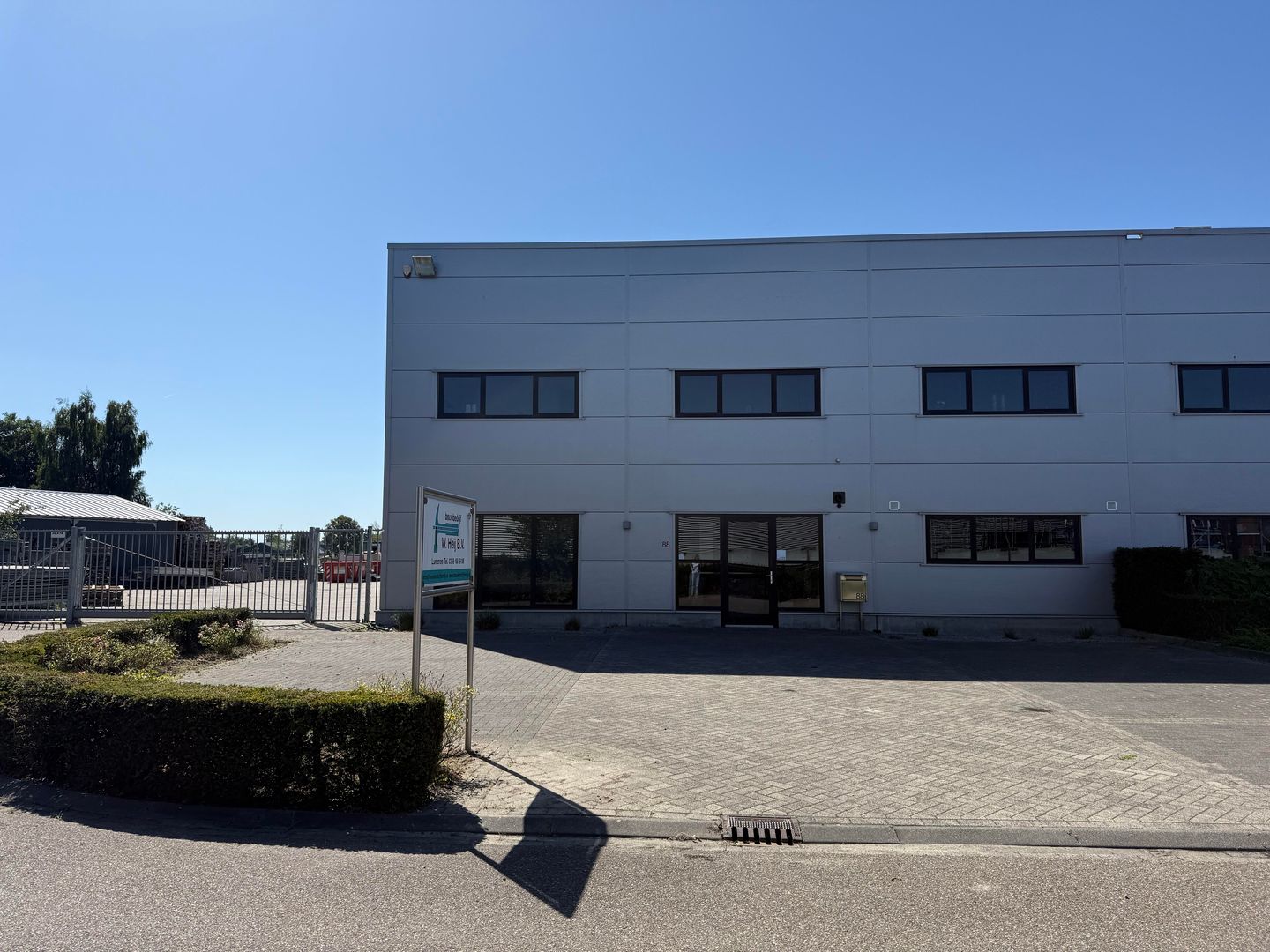View photo 3 of Kauwenhoven 88