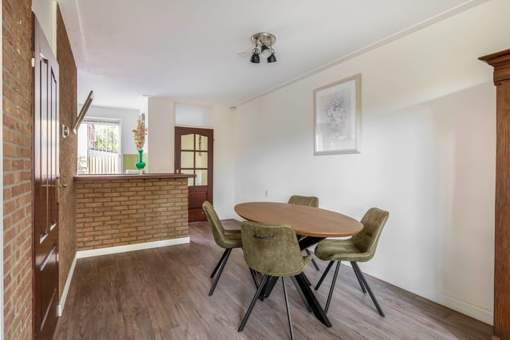 Foto 5 van Hyacinthof 17