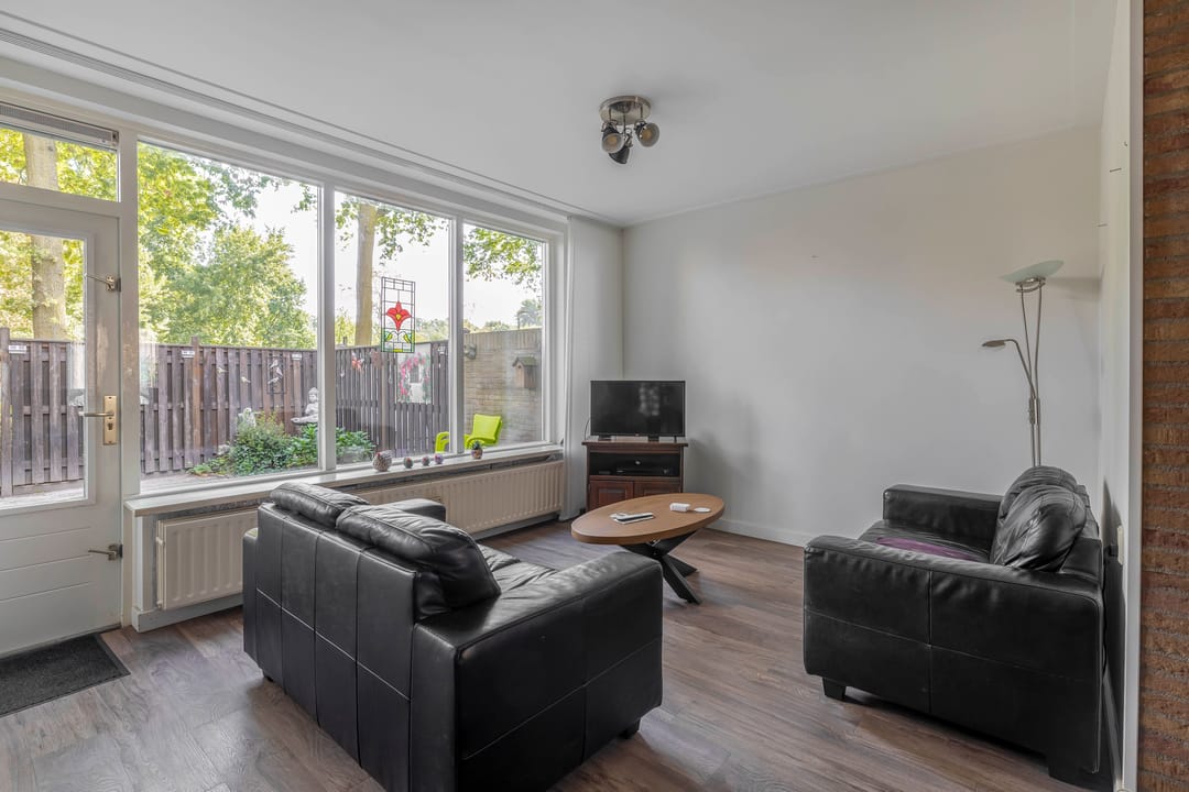 Foto 8 van Hyacinthof 17