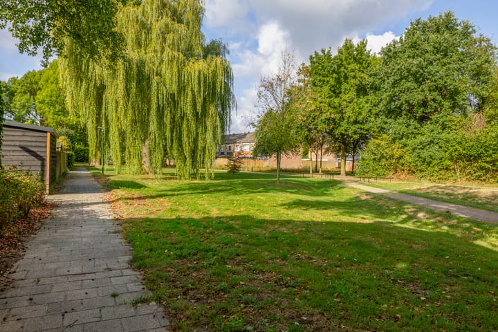 Photo 22 of Hyacinthof 17