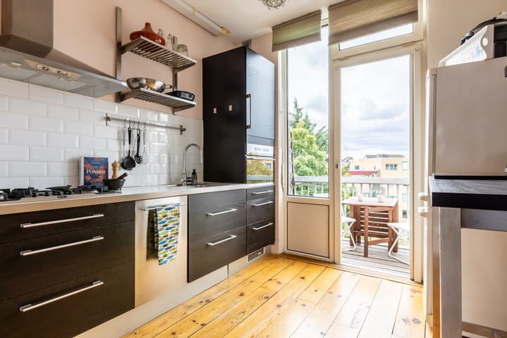 Photo 4 of Willem Buytewechstraat 206-A03