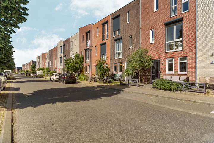 Foto 42 van Groot-Brittanniëstraat 42