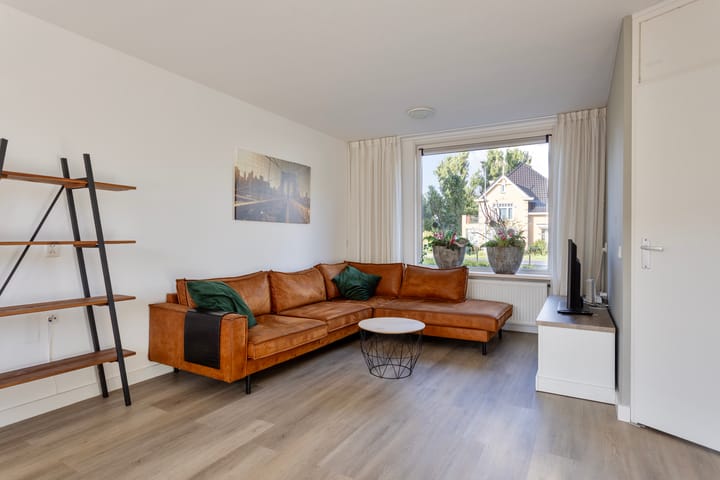 Foto 2 van Kamille 73