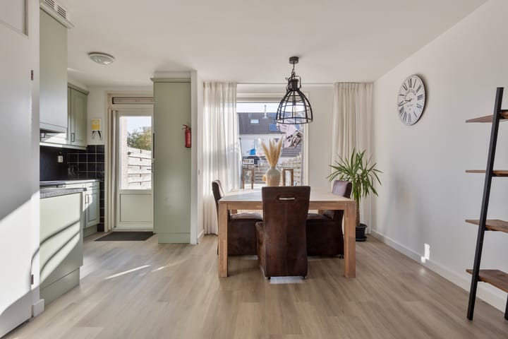 Foto 10 van Kamille 73