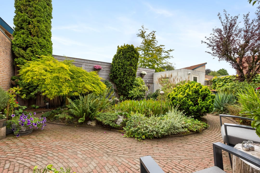 Foto 43 van Van Breugelplantsoen 56