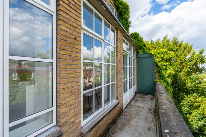 Foto 19 van Oudwijkerlaan 4-2