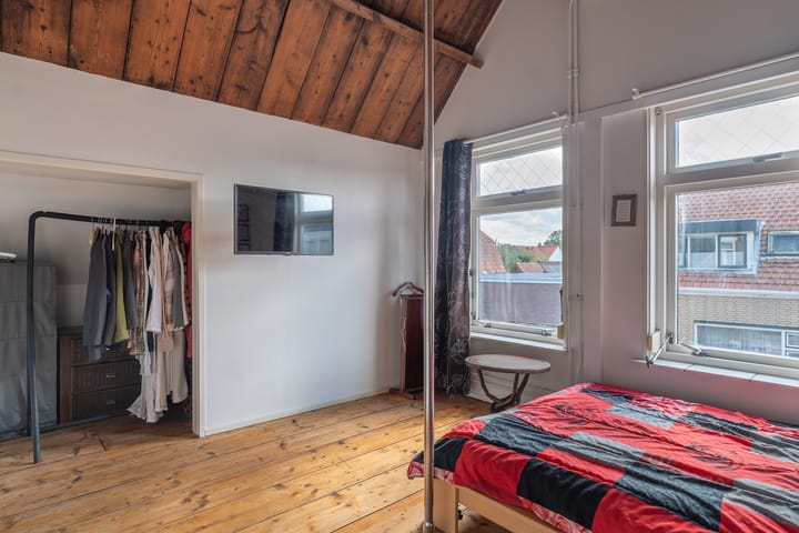 Foto 26 van Damstraat 15