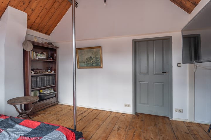 Foto 27 van Damstraat 15