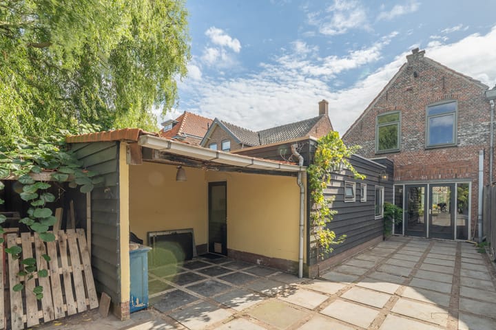 Foto 35 van Damstraat 15