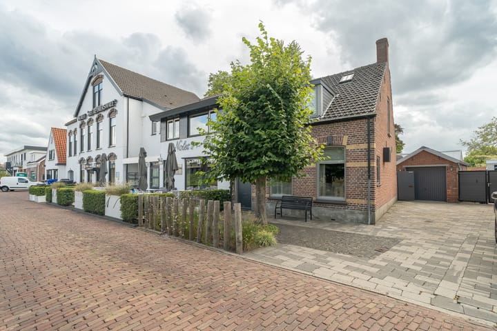 Foto 48 van Damstraat 15