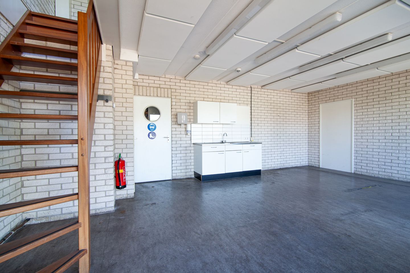 Bekijk foto 2 van Broeikweg 13
