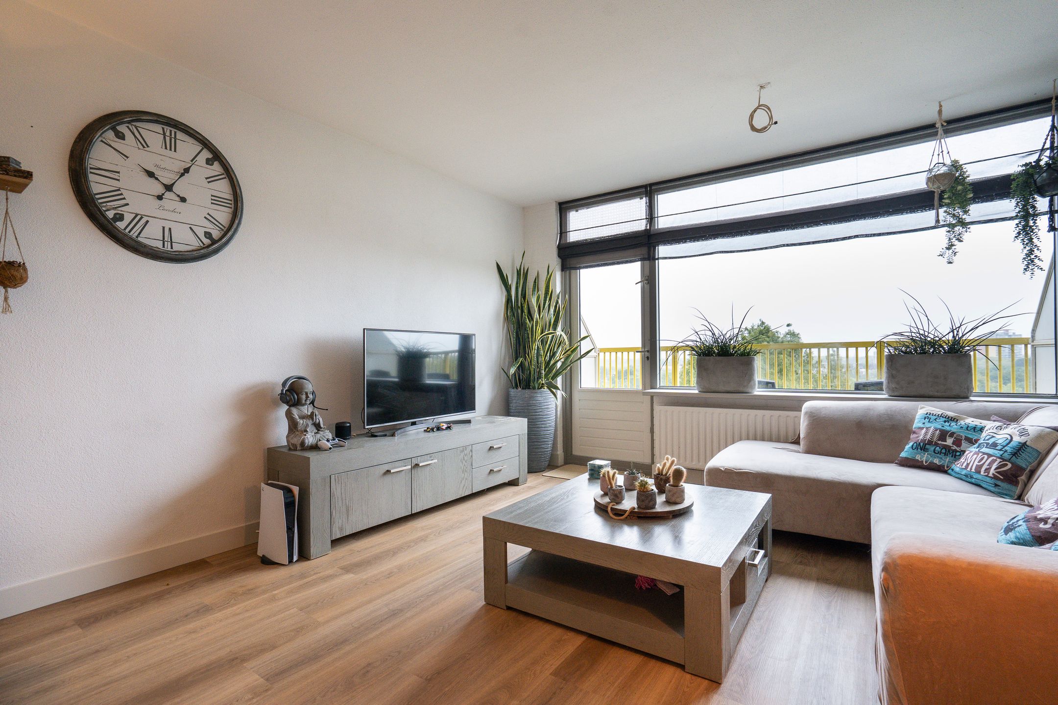 Foto 9 van Dokter van Stratenweg 563