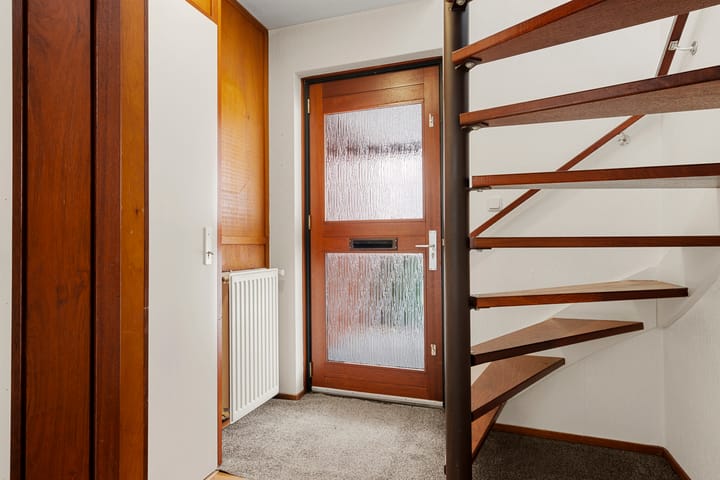 Photo 9 of Boterbloem 49