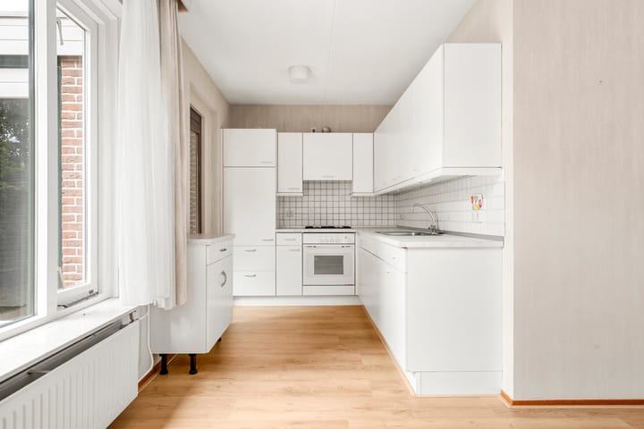 Photo 17 of Boterbloem 49