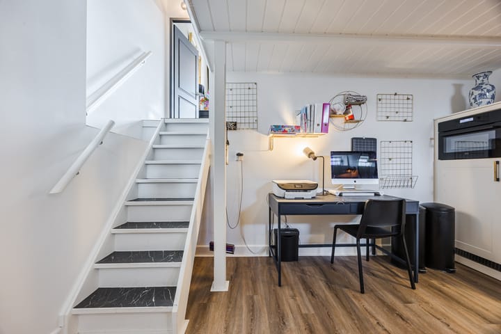 Photo 15 of Walstro 41