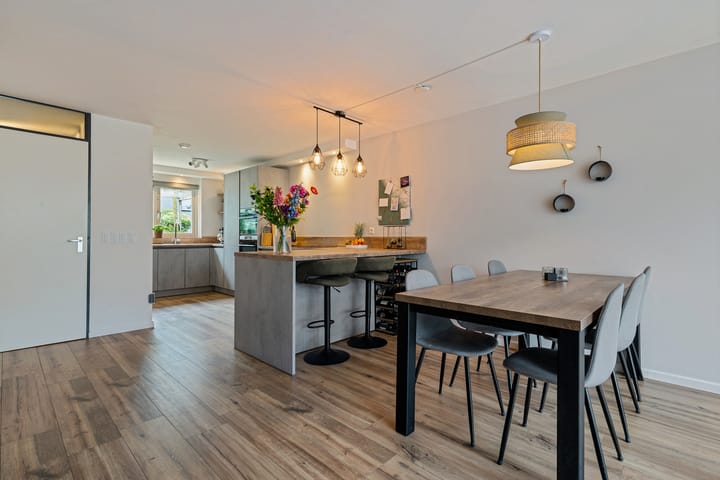 Foto 10 van Klifrakplantsoen 236