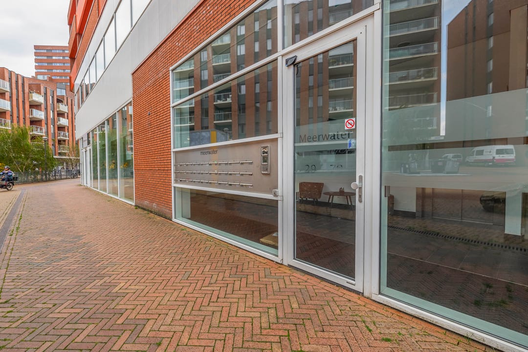 Photo 8 of Meerwater 65