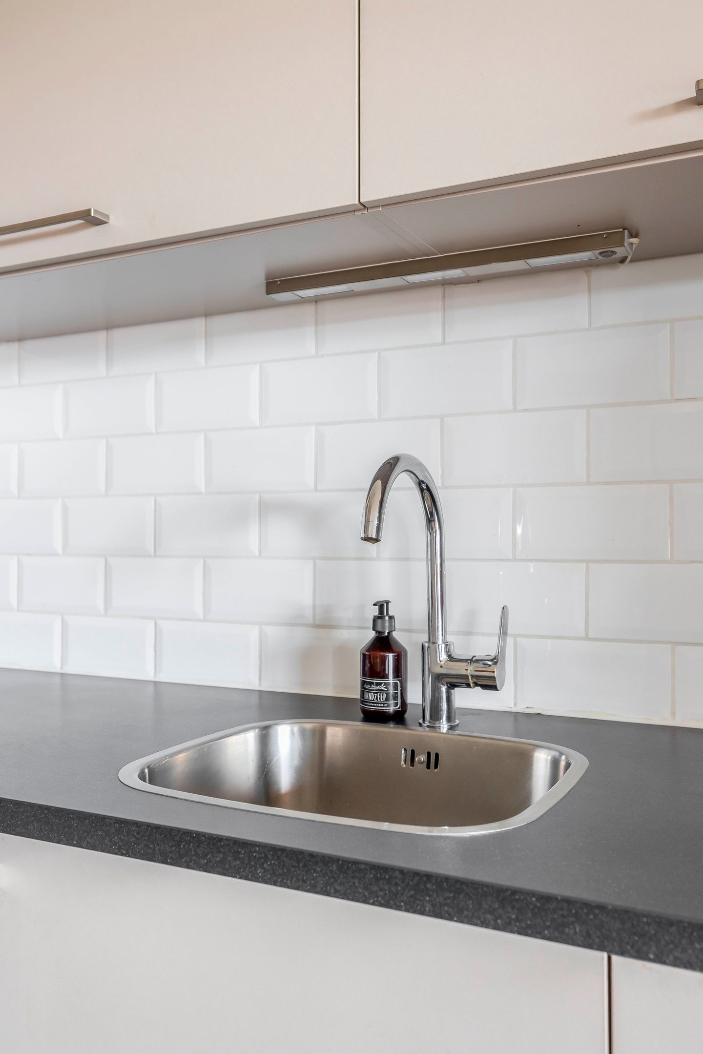 Photo 44 of Meerwater 65