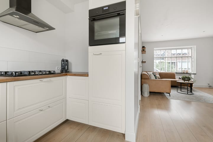 Photo 8 of Ohmstraat 13