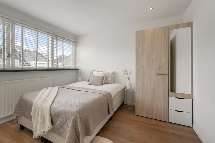 Photo 15 of Ohmstraat 13