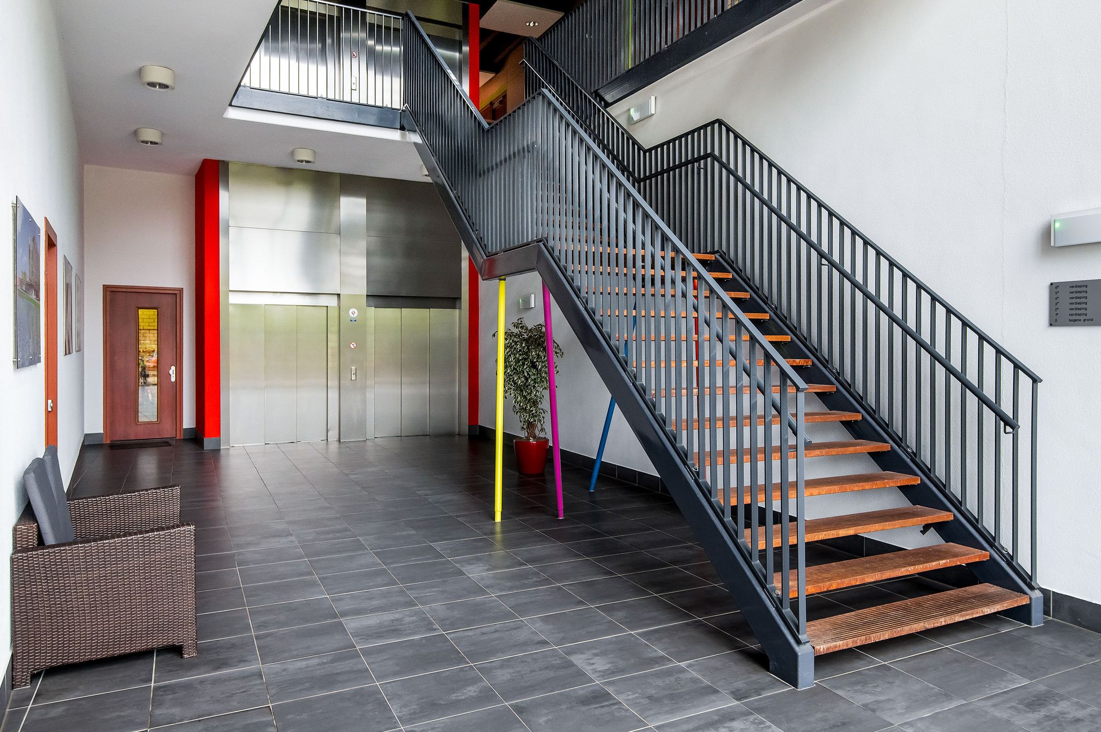 Photo 3 of Porporastraat 156