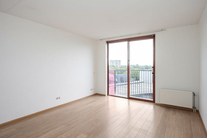 Foto 4 van Porporastraat 156