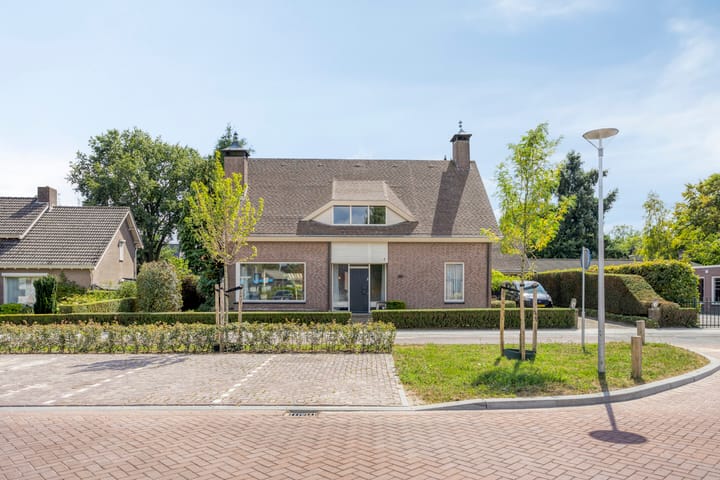 Photo 3 of Eindhovenseweg 35-A