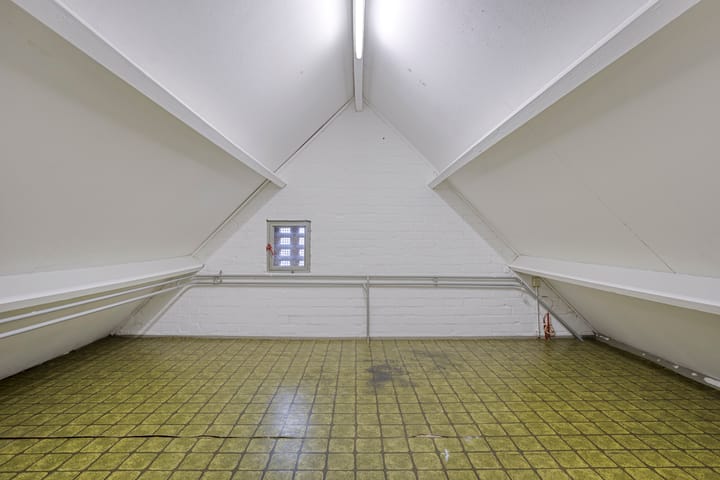 Photo 33 of Eindhovenseweg 35-A