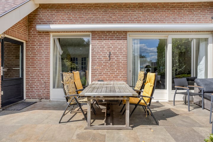 Photo 39 of Eindhovenseweg 35-A