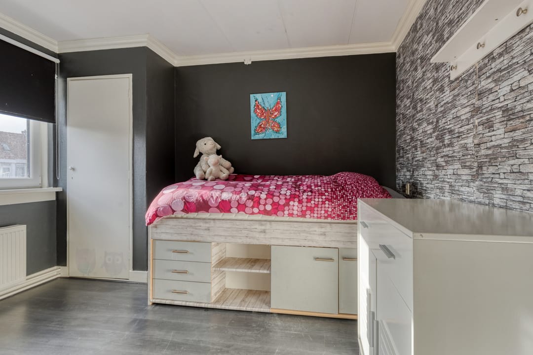 Photo 16 of d'Hondecoeterstraat 58