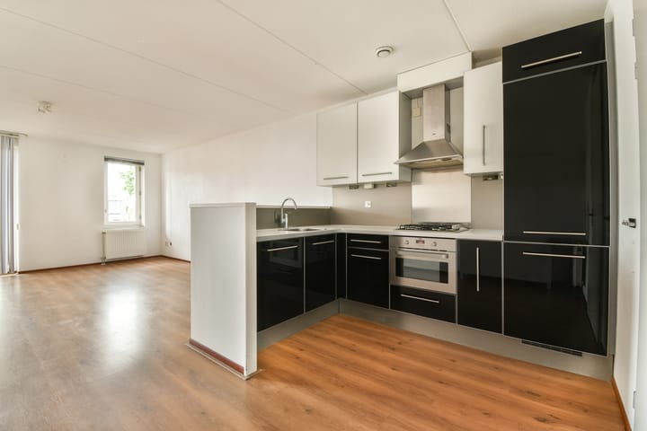 Foto 5 van B.G.J. Berntzenstraat 13