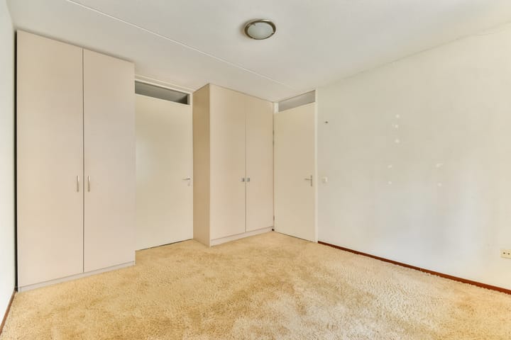 Photo 18 of B.G.J. Berntzenstraat 13