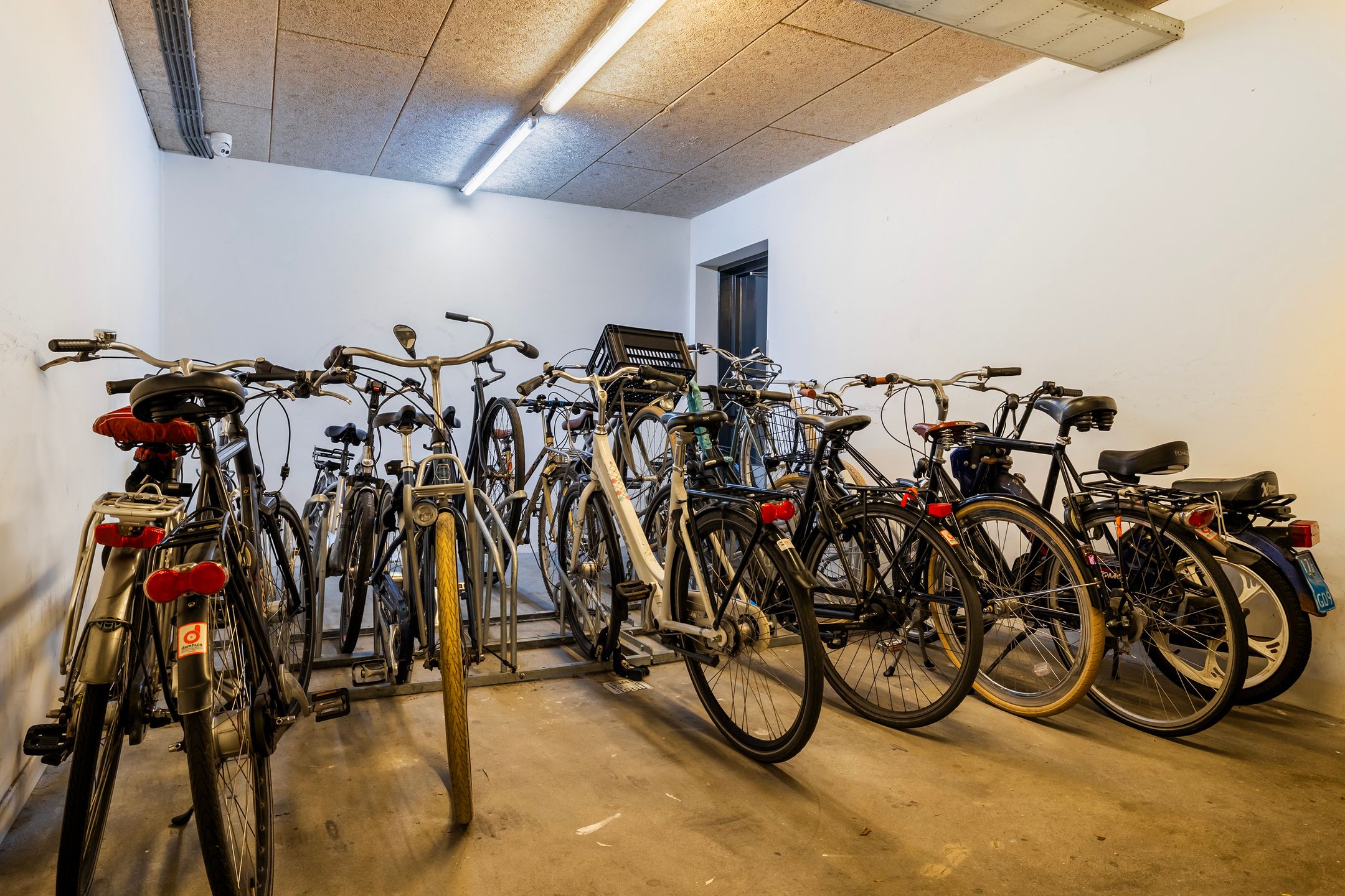 Foto 27 van Donkvaart 9-D16