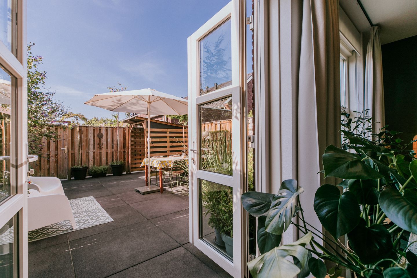 Foto 20 van Elizabeth Adriaansestraat 15